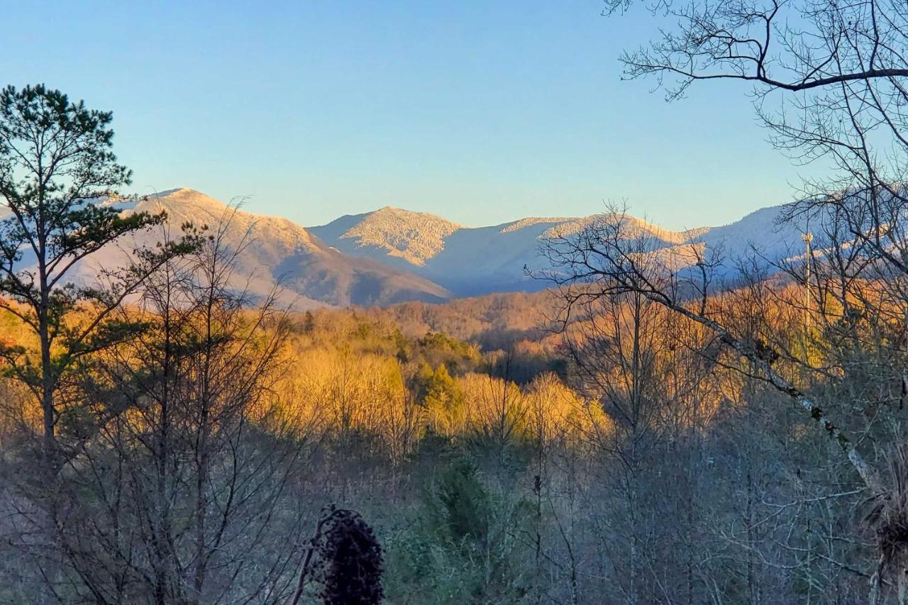 Cozy Cabin With Mountain Views Near Skylift Park! Gatlinburg Exterior foto